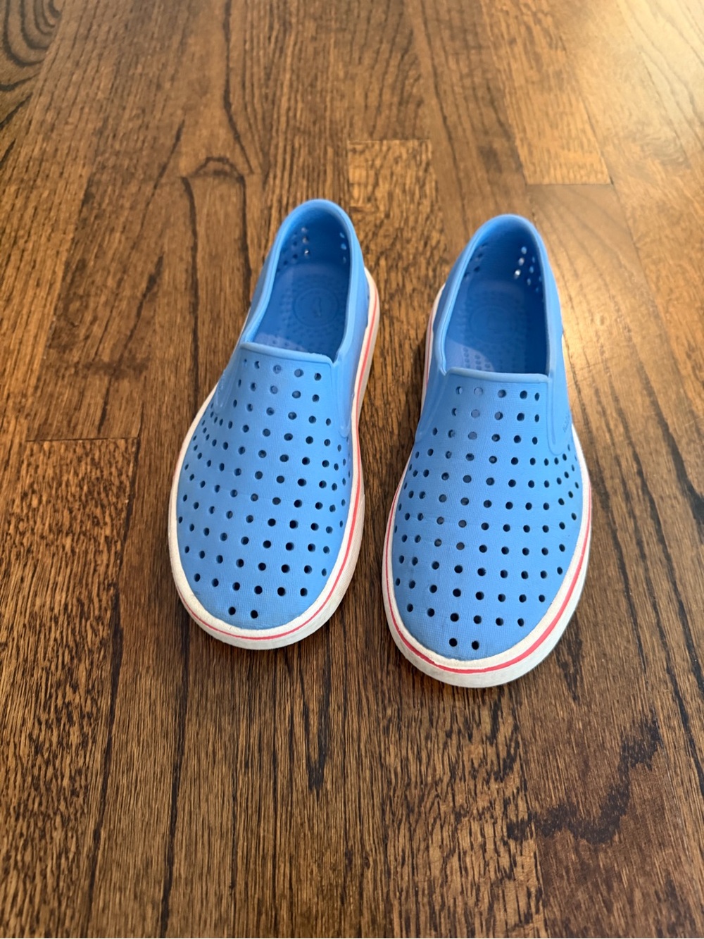 Native Kids Light Blue Slip-On Perforated Water Shoes with White and Red Trim
